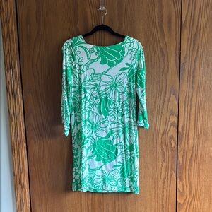 Lilly Pulitzer Green and White Sheath Dress with 3/4 Sleeves